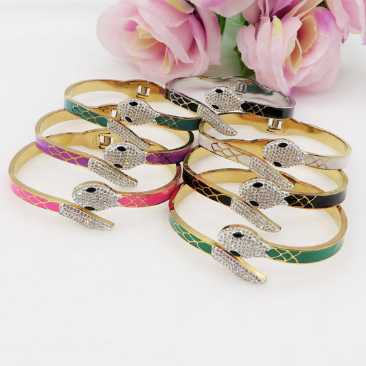 NIKITA RAINBOW ~ Acciaio Inossidabile - Bracciale manetta serpente - snake smaltato con cubic zirconia