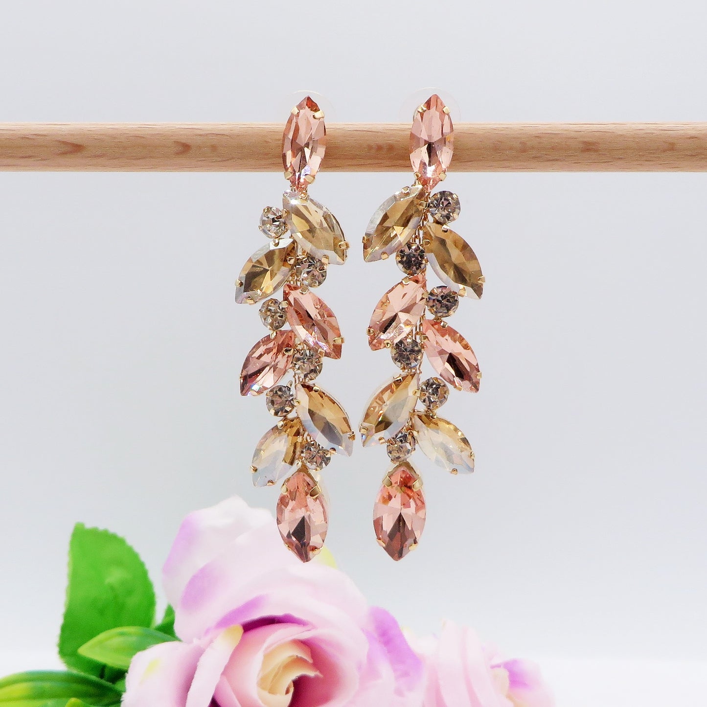 ALYSSA - Orecchini pendenti con pietre sfaccettate e Cubic Zirconia