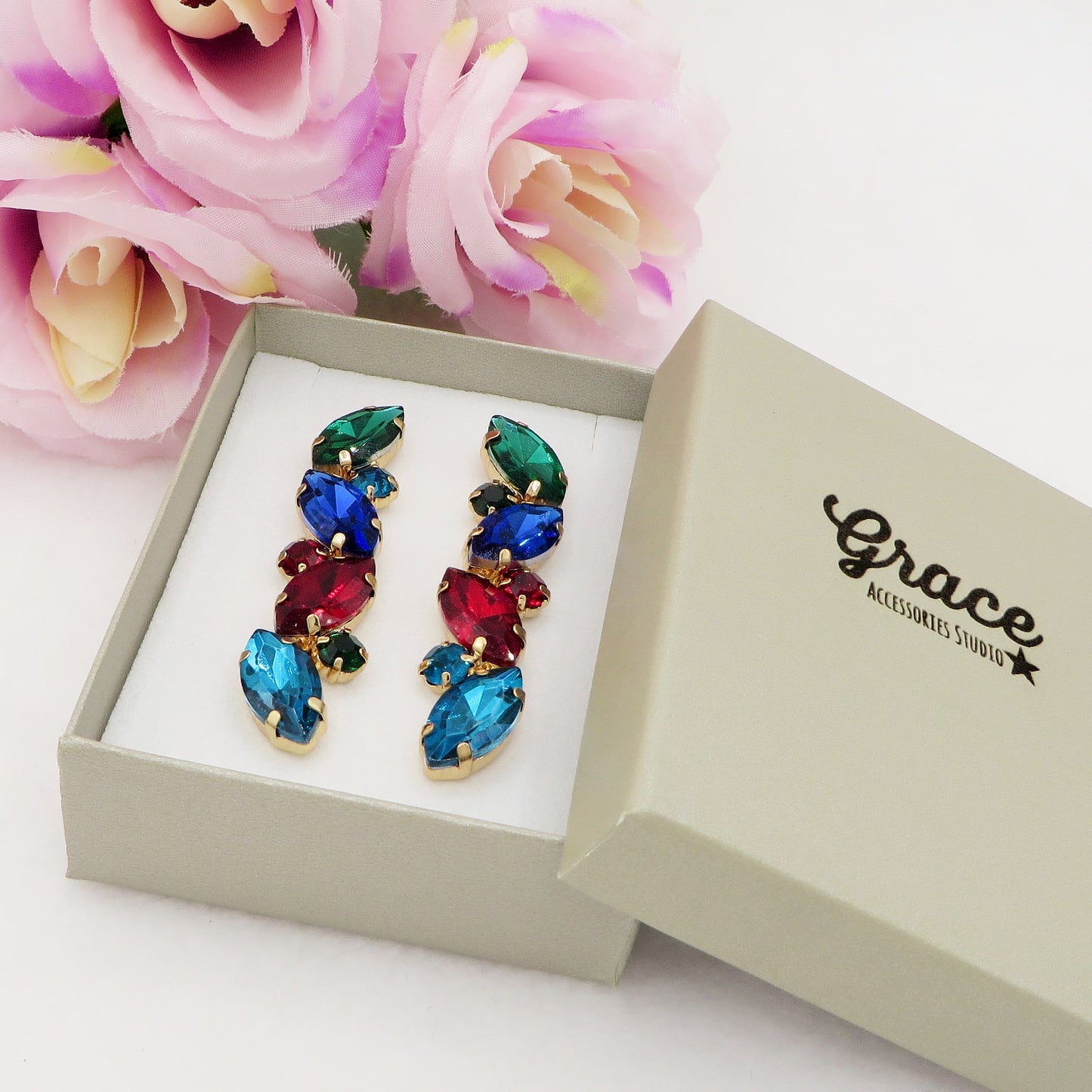 COLETTE - Orecchini pendenti con pietre sfaccettate e Cubic Zirconia