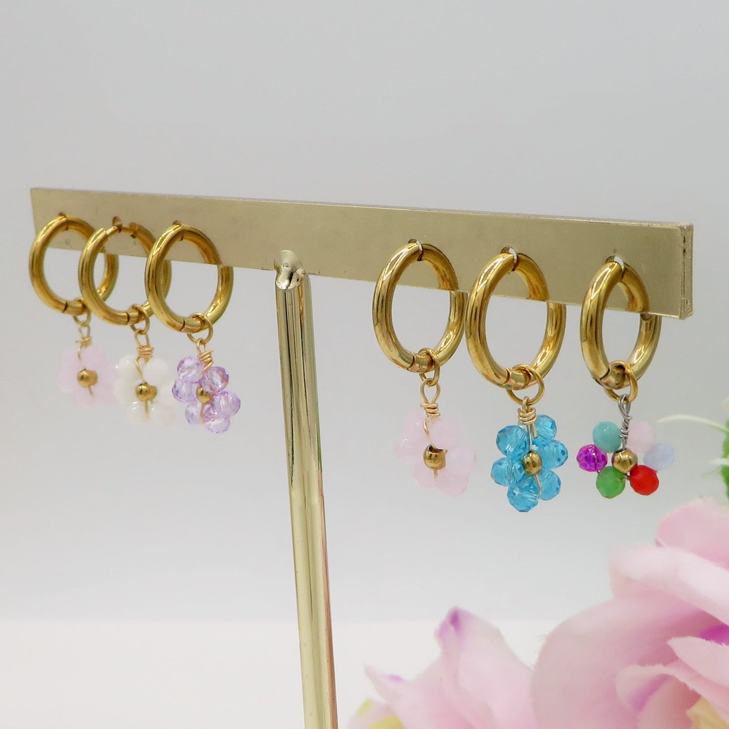 DAISY ~ ACCIAIO INOSSIDABILE Orecchini mini hoops con fiori e cristalli