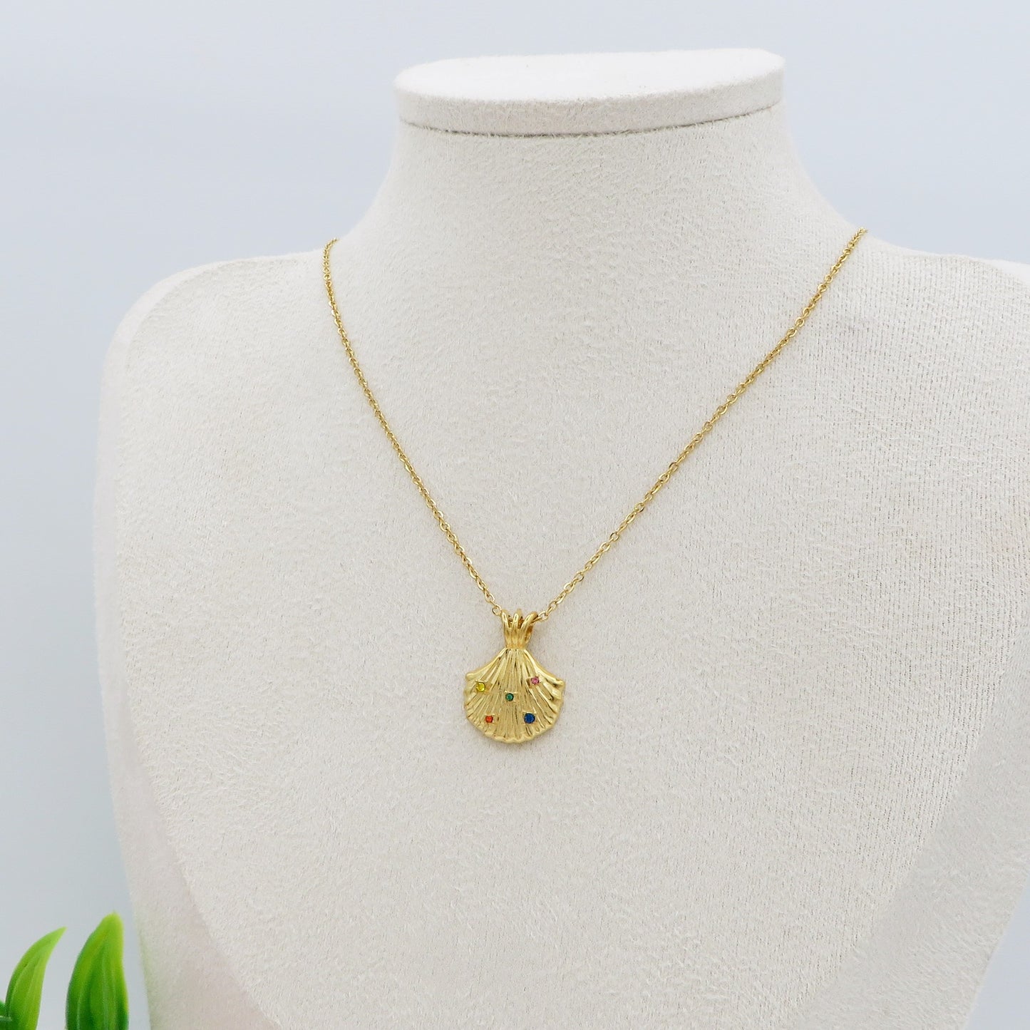 CALYPSO - Collana pendente conchiglia in Acciaio inossidabile e cubic zirconia