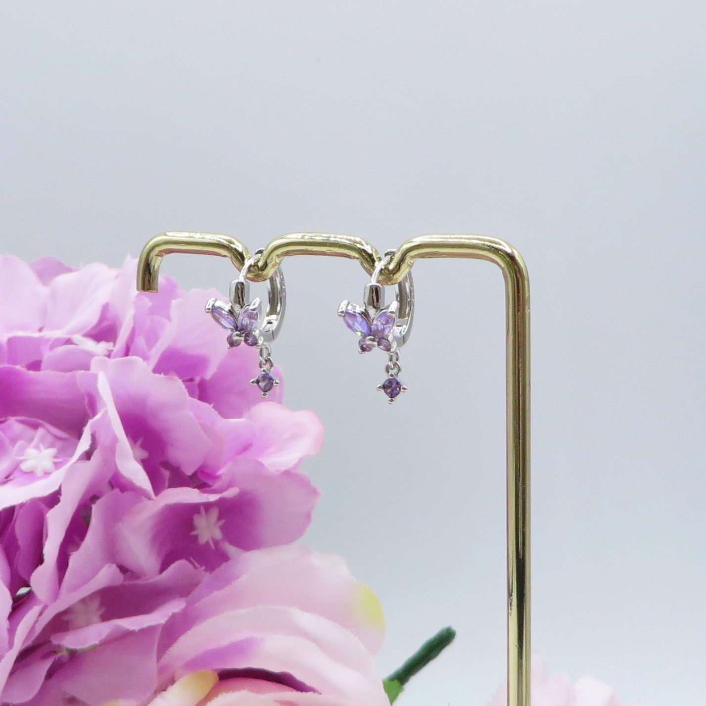 BUTTERFLY HOOP ~ Orecchino ARGENTO 925 cerchietto con farfalla in cubic zirconia ~ Mono orecchino