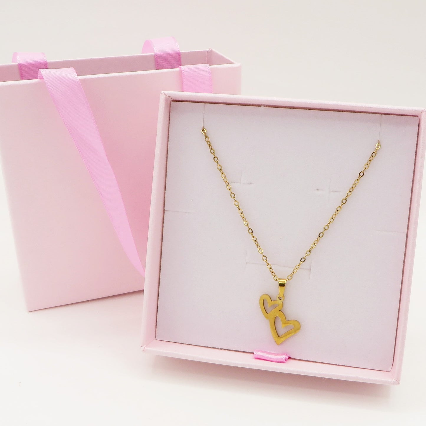 ROSHANA SET ~ ACCIAIO INOSSIDABILE Collana e orecchini lobo doppio cuore