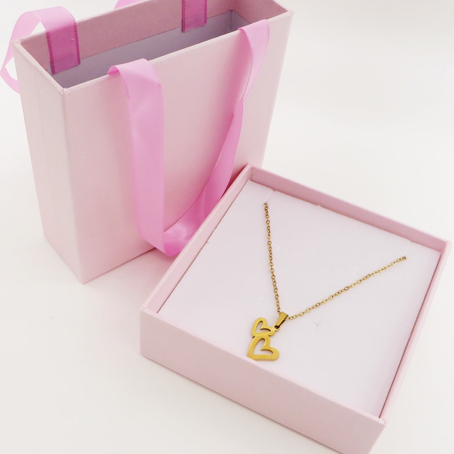 ROSHANA SET ~ ACCIAIO INOSSIDABILE Collana e orecchini lobo doppio cuore
