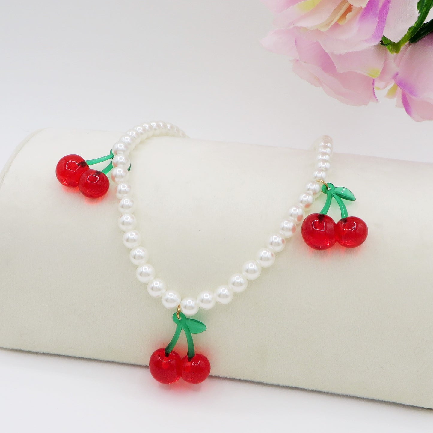 CHERRIES - Collana perle e charms ciliegie