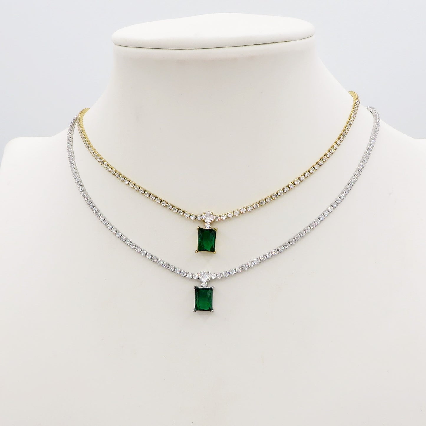CHRISTY PENDANT ~ ACCIAIO INOSSIDABILE - Collana tennis in cubic zirconia con pendente taglio baguette
