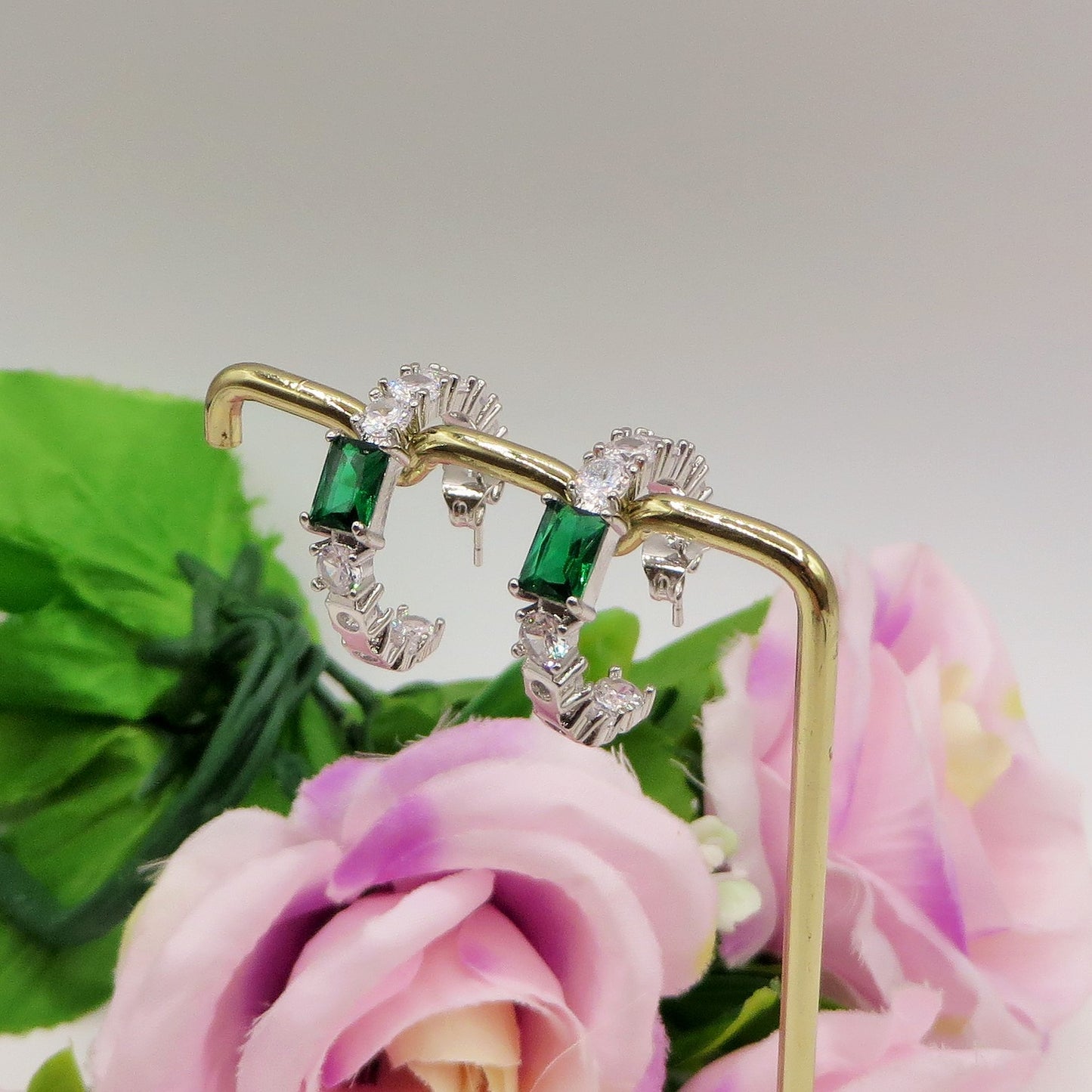 CHRISTY hoops - Orecchini a cerchio con Cubic Zirconia taglio baguette