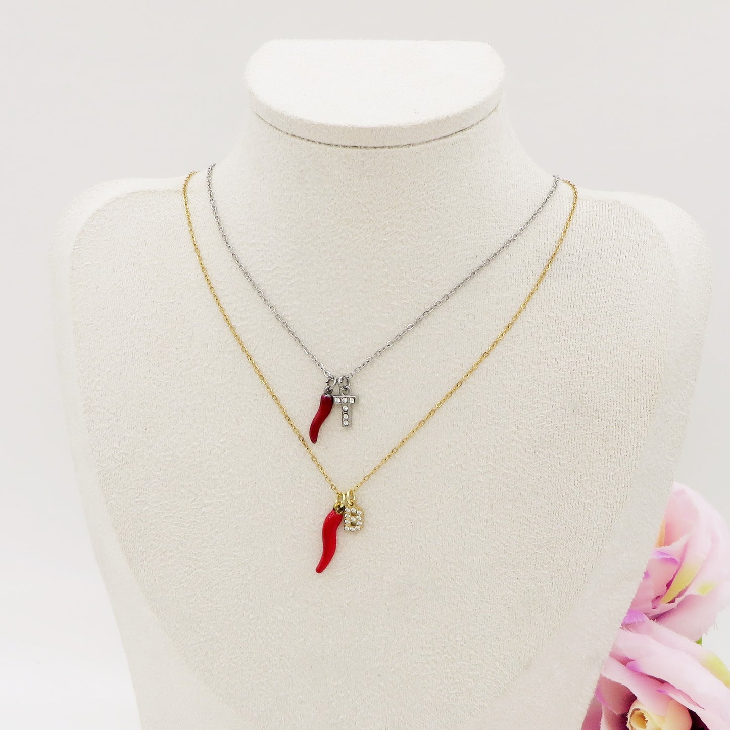 LUCKY INITIAL - Collana Corno + MINI INIZIALE Zirconata in Acciaio inossidabile