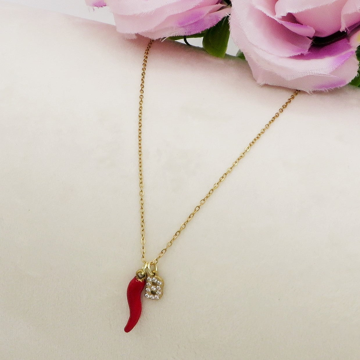 LUCKY INITIAL - Collana Corno + MINI INIZIALE Zirconata in Acciaio inossidabile