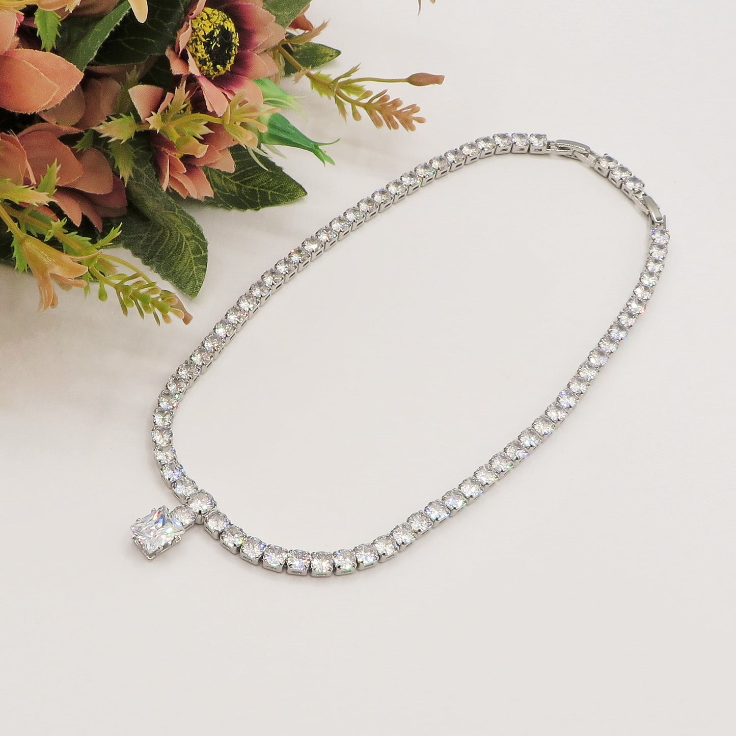 CHRISTY LUXE - Collier con Cubic Zirconia e pendente