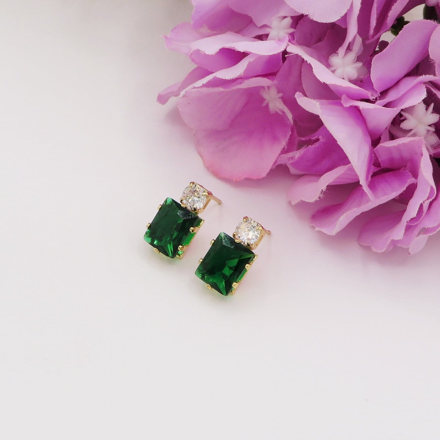 CHRISTY mini pendente - Orecchini pendenti in cubic zirconia taglio smeraldo