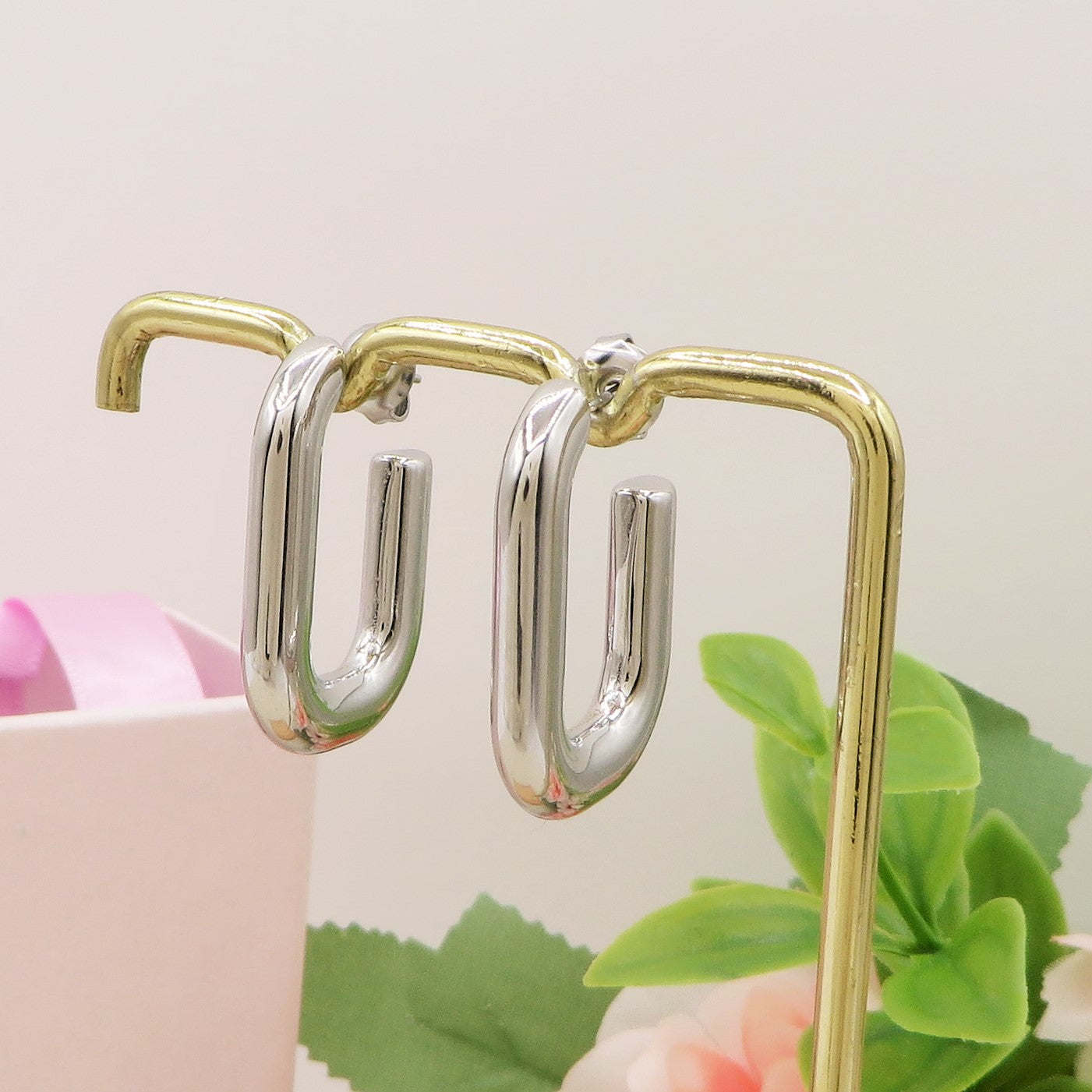 CASSANDRA square hoops ~ Orecchini a cerchio in ACCIAIO INOSSIDABILE
