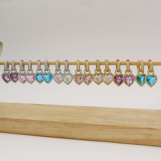 AURORA HOOPS ~ Orecchini mini cerchi zirconati FULL in Cubic Zirconia a forma di cuore