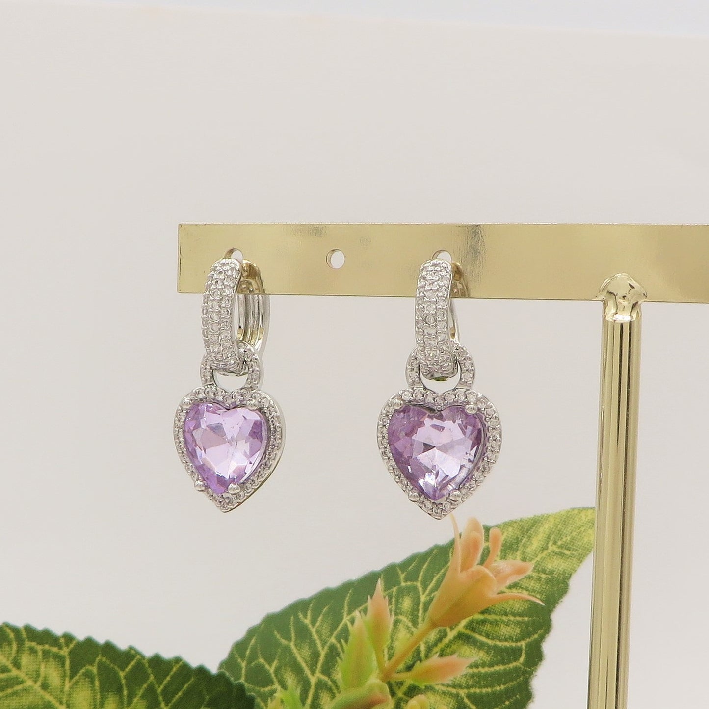 AURORA HOOPS ~ Orecchini mini cerchi zirconati FULL in Cubic Zirconia a forma di cuore