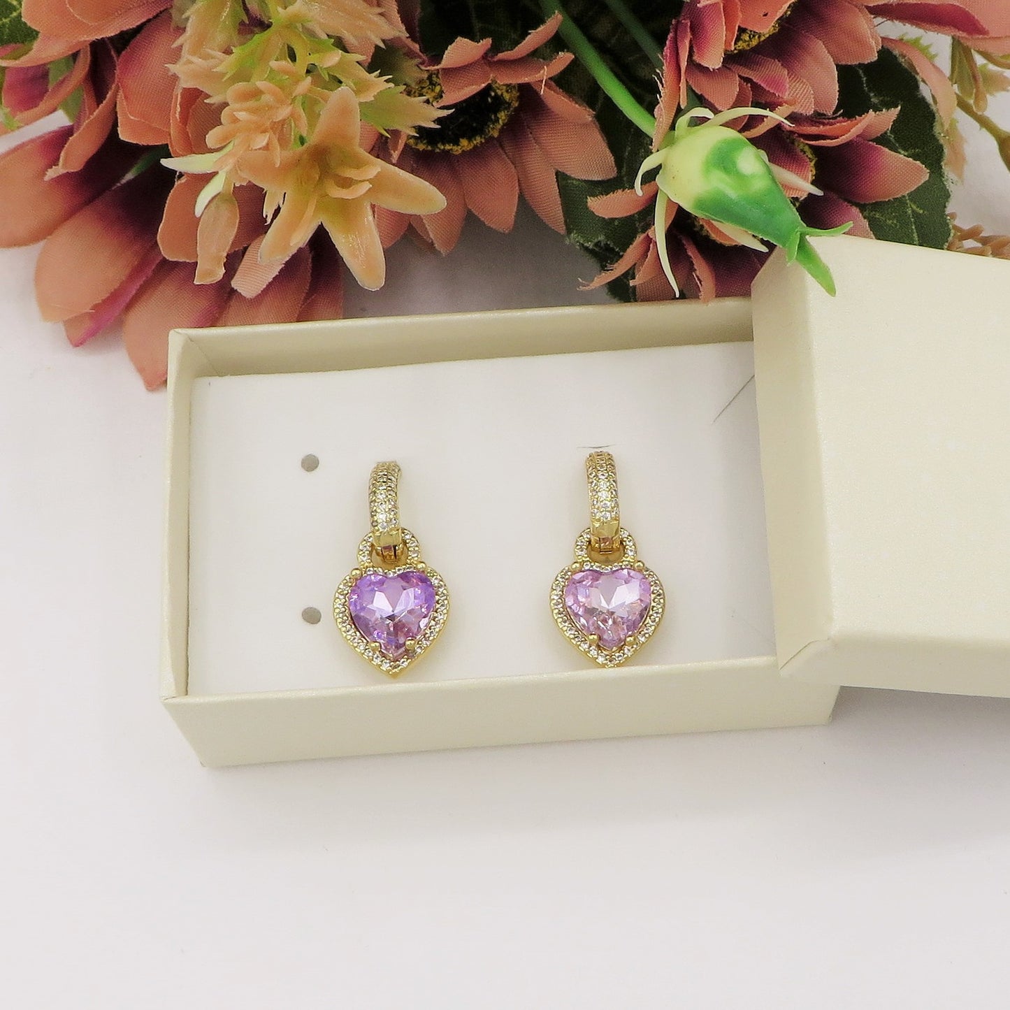 AURORA HOOPS ~ Orecchini mini cerchi zirconati FULL in Cubic Zirconia a forma di cuore