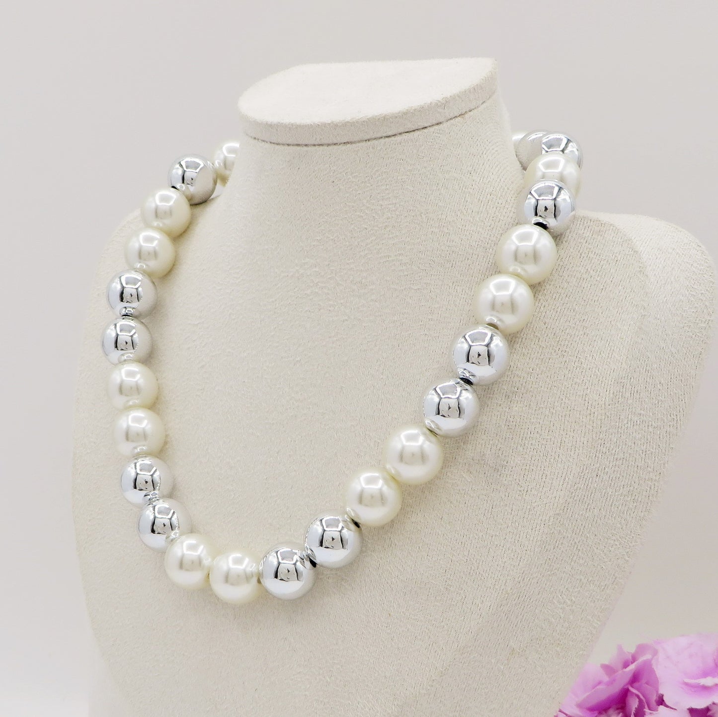 MAXI PEARLS BICOLOR - Collana perle XL girocollo degrade'