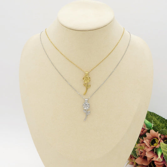 LA BELLE - ACCIAIO INOSSIDABILE- collana con rosa pendente