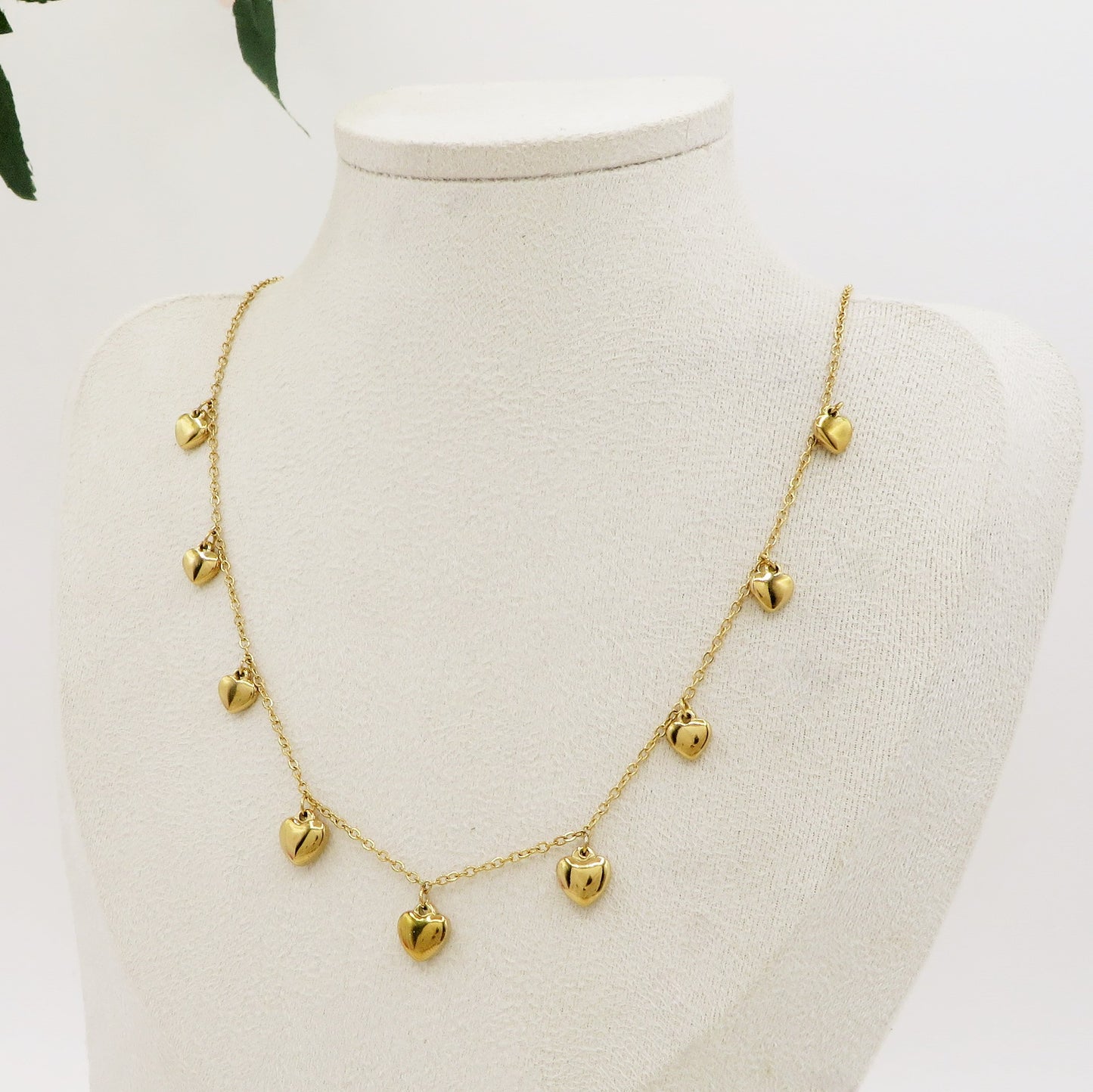 VIDA ~ Collana ACCIAIO INOSSIDABILE con cuoricini bombe'