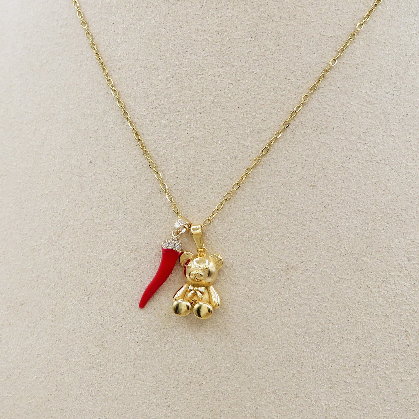 FORTUNE TEDDY - Collana teddy pendente orsetto in Acciaio inossidabile + cornetto portafortuna