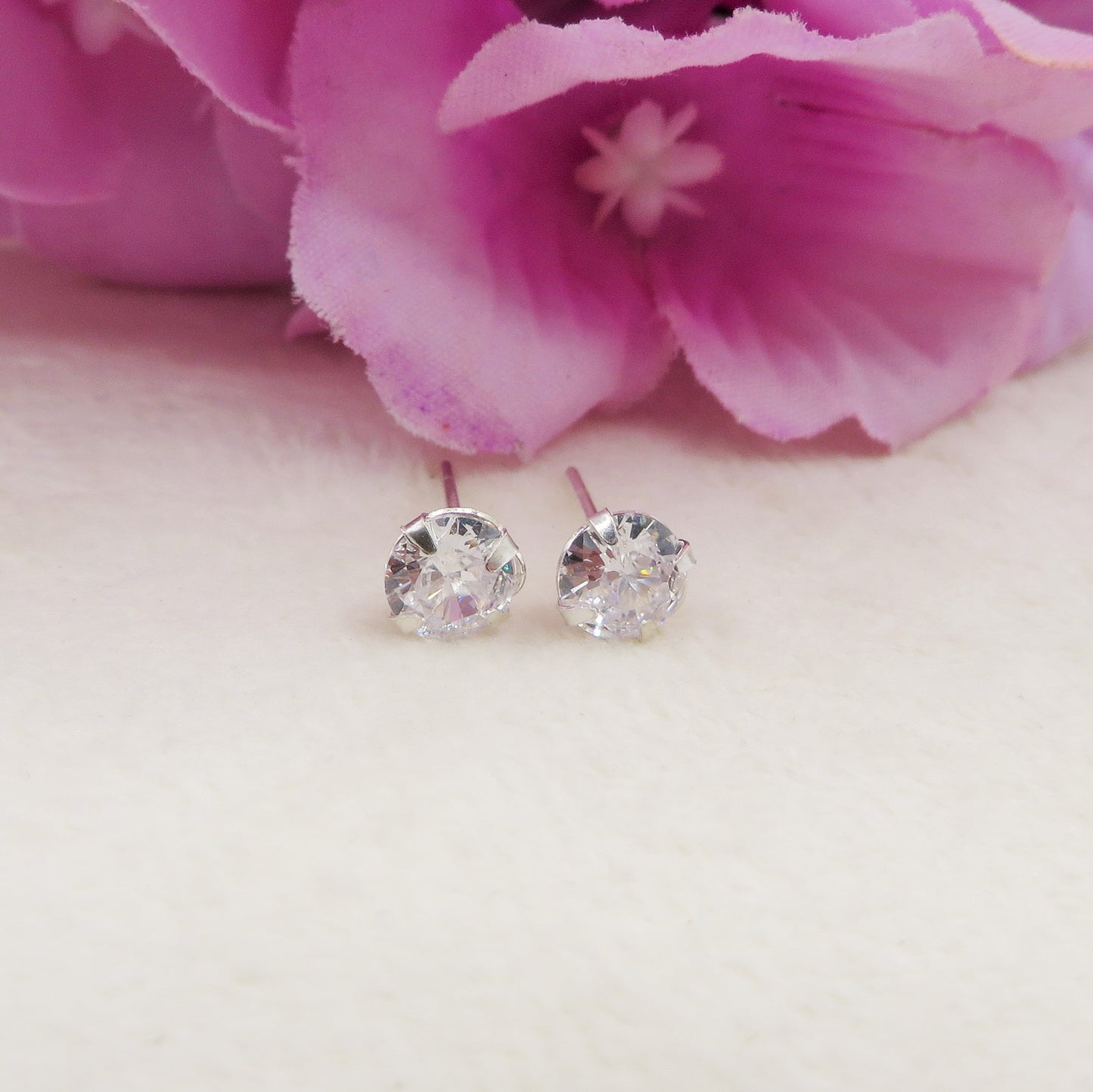 PUNTO LUCE 5mm ~ paio Orecchini ARGENTO 925 a lobo con cubic zirconia
