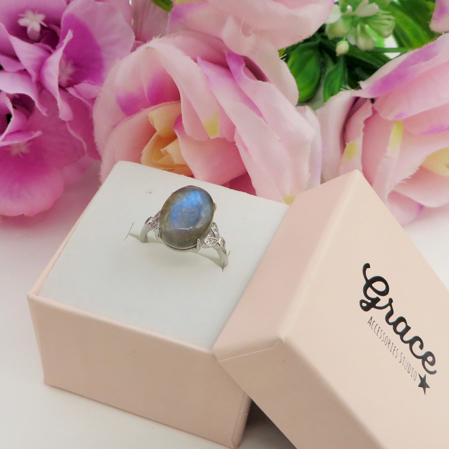 NYMA XL ~ Anello regolabile in Labradorite naturale