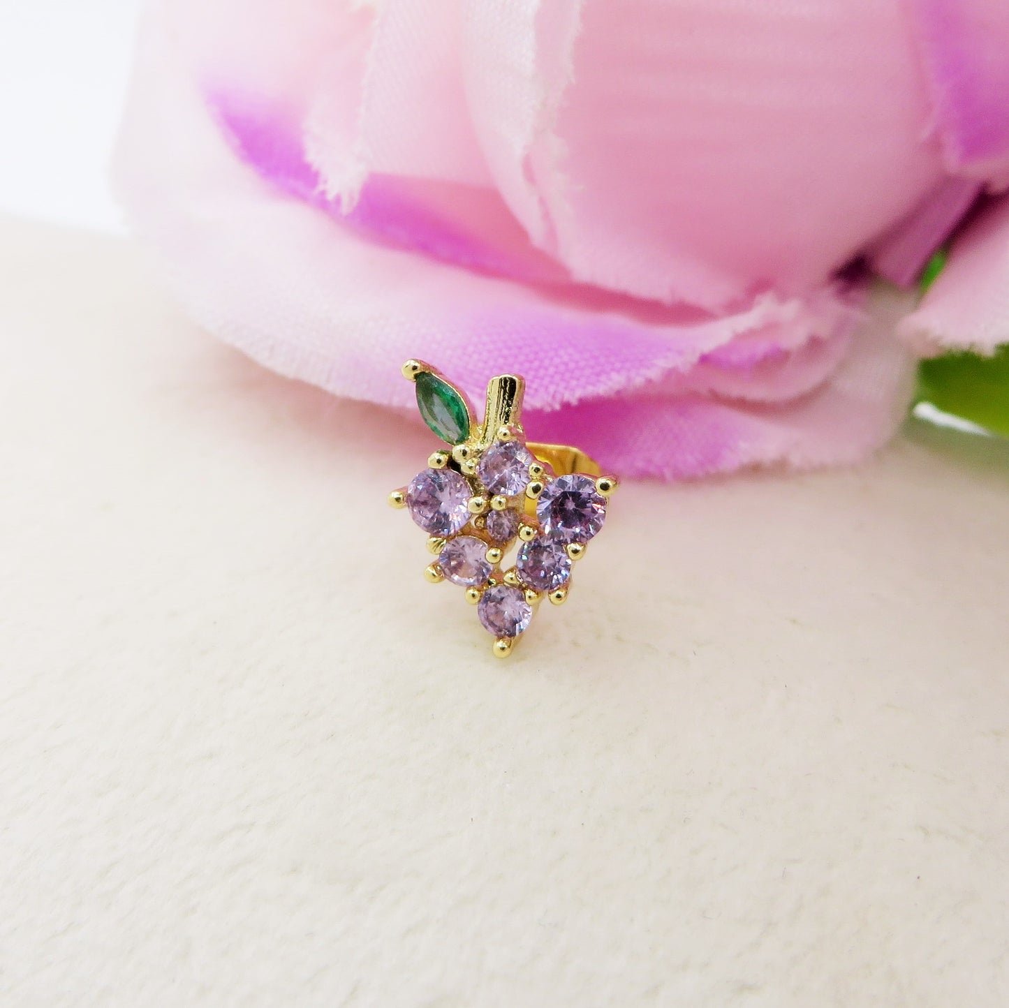 GRAPE STUD ~ Orecchino ARGENTO 925 a lobo grappolo in cubic zirconia