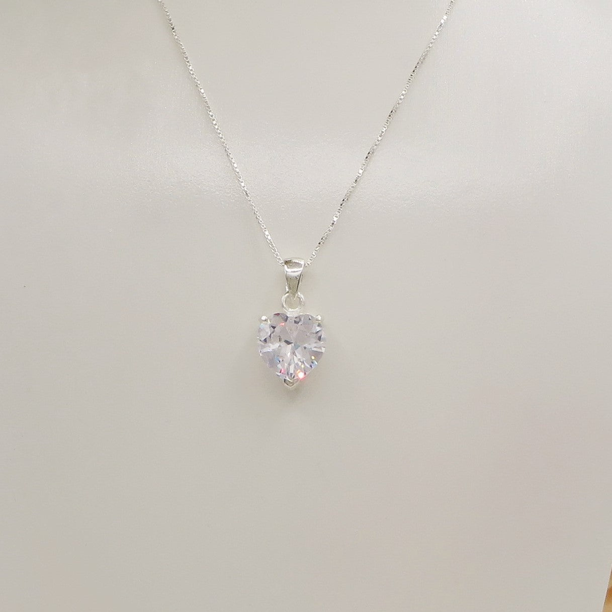 CONNIE 10mm ~ ARGENTO 925 ~ Collana con pendente cuore 10mm in cubic zirconia