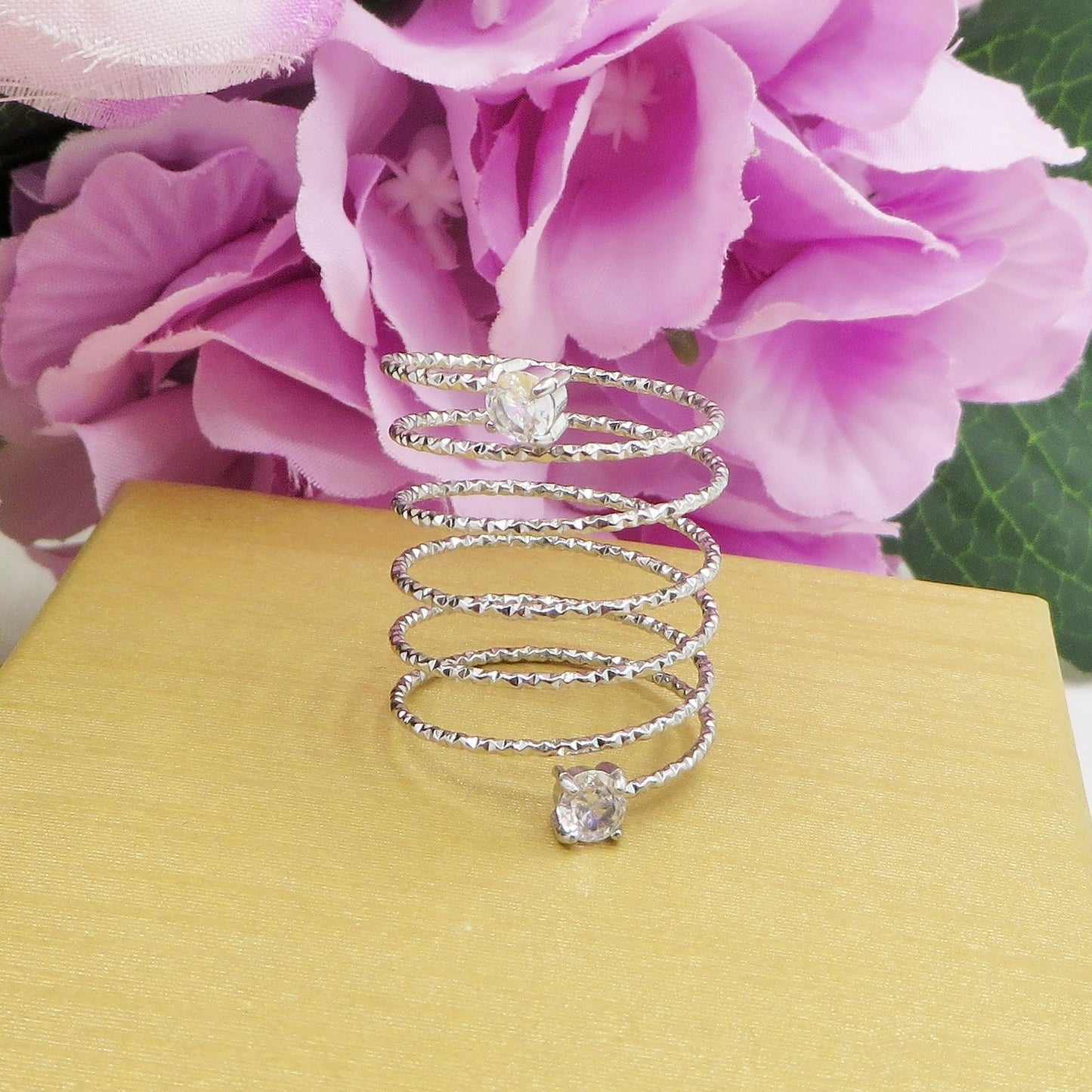 ANITA ~ Anello a spirale regolabile in ACCIAIO INOSSIDABILE con cubic zirconia