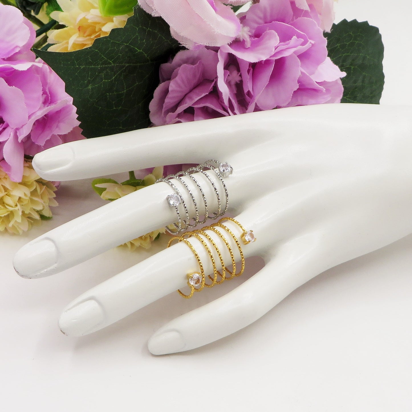 ANITA ~ Anello a spirale regolabile in ACCIAIO INOSSIDABILE con cubic zirconia
