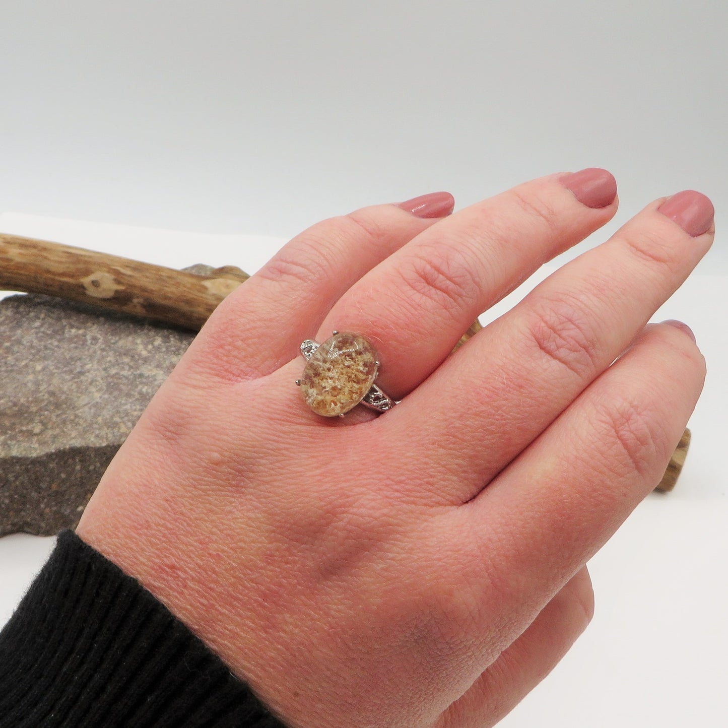 SANDAR ~ Anello regolabile in Quarzo Fantasma Phantom Quartz