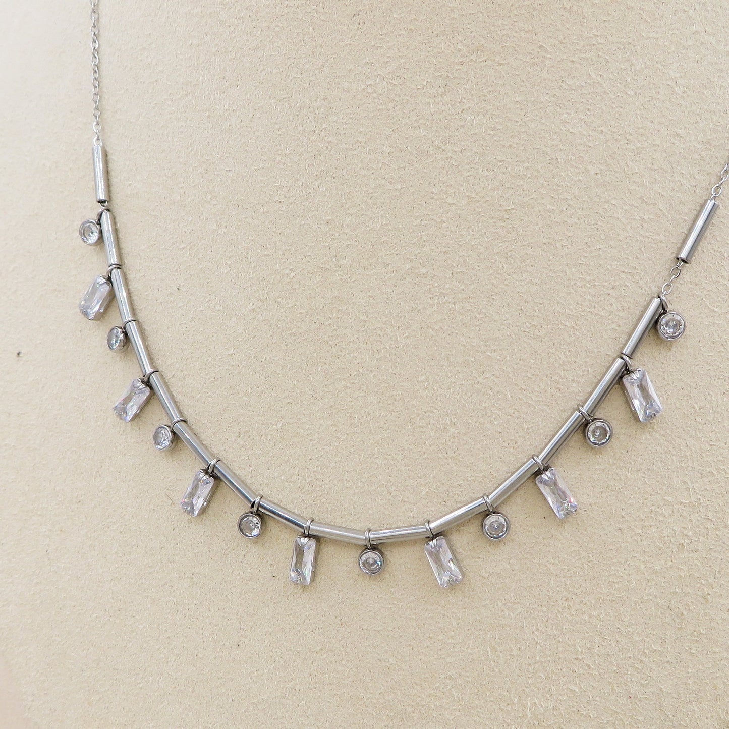 NATALIE ~ Tennis Choker doppio girocollo in ACCIAIO INOSSIDABILE con cubic zirconia taglio baguette