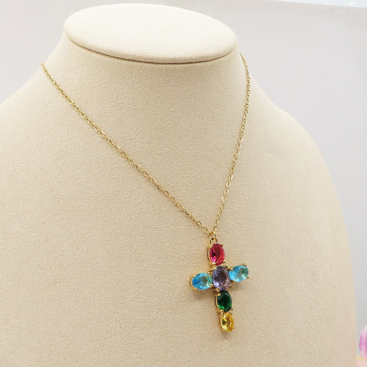 ABIGAIL - ACCIAIO INOSSIDABILE- Collana con pendente croce in cubic zirconia