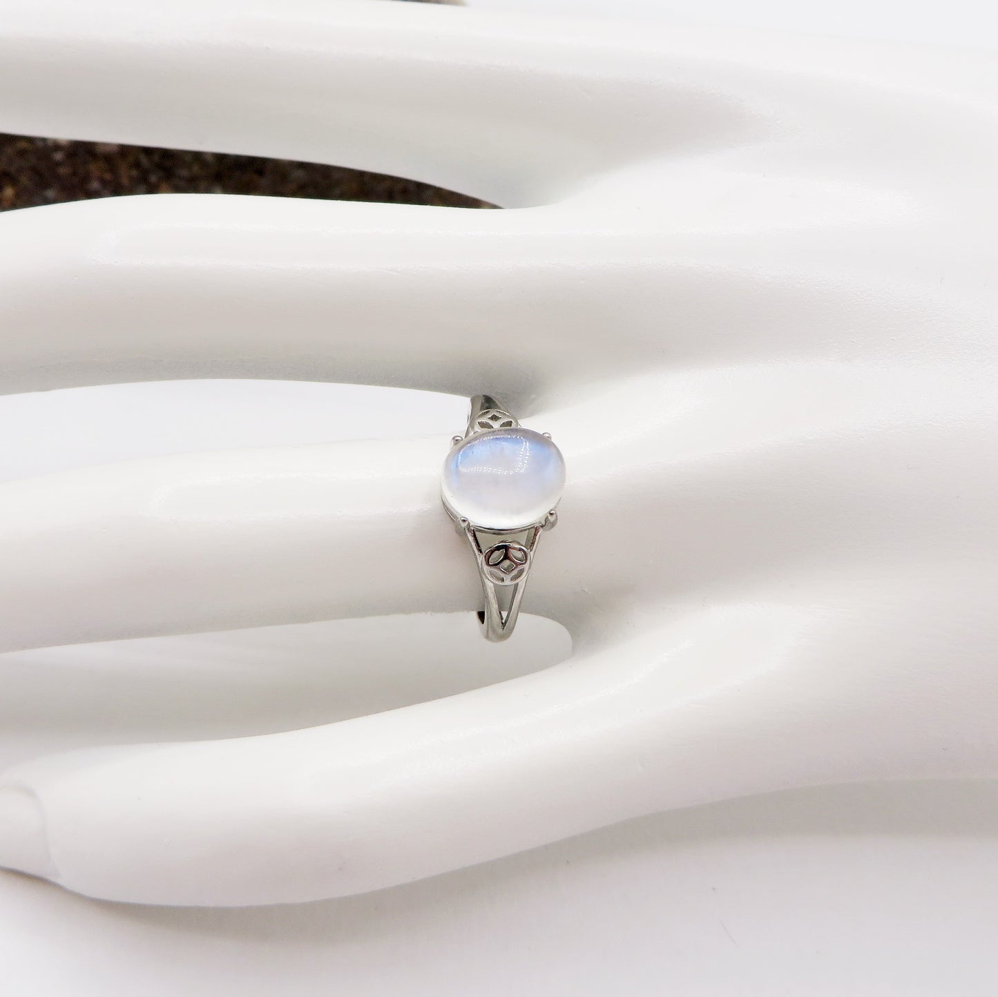 BOHEMIAN DEVA ~ Anello regolabile in Pietra di Luna - MoonStone naturale