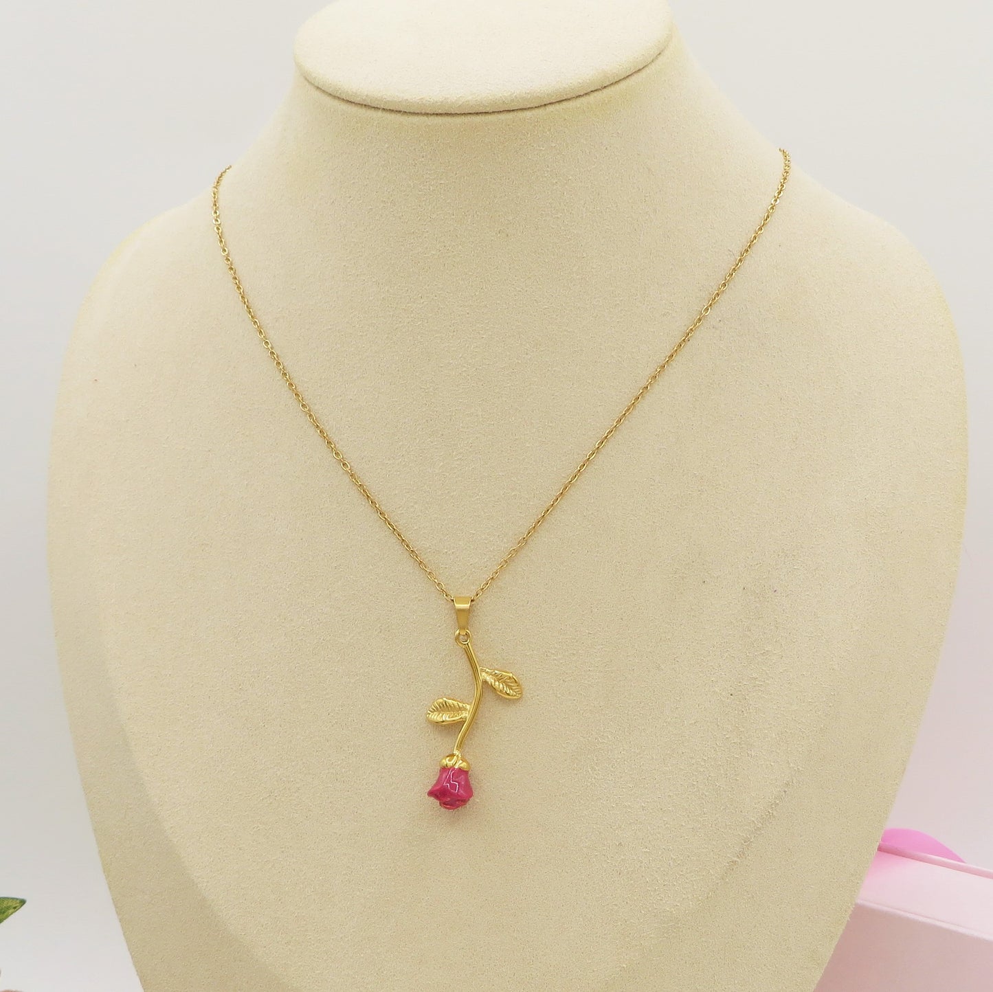 LIFE ROSE - ACCIAIO INOSSIDABILE- collana con rosa pendente