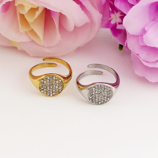 SAHARA Round~ Anello chevalier rotondo regolabile in ACCIAIO INOSSIDABILE con CUBIC ZIRCONIA