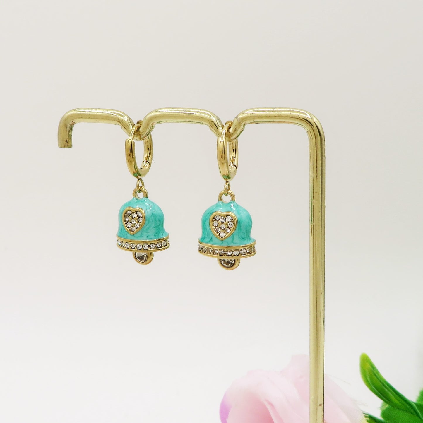 TINKERBELL RAINBOW ACCIAIO INOSSIDABILE ~ Orecchini mini cerchi a campanella con cubic zirconia in ACCIAIO INOSSIDABILE