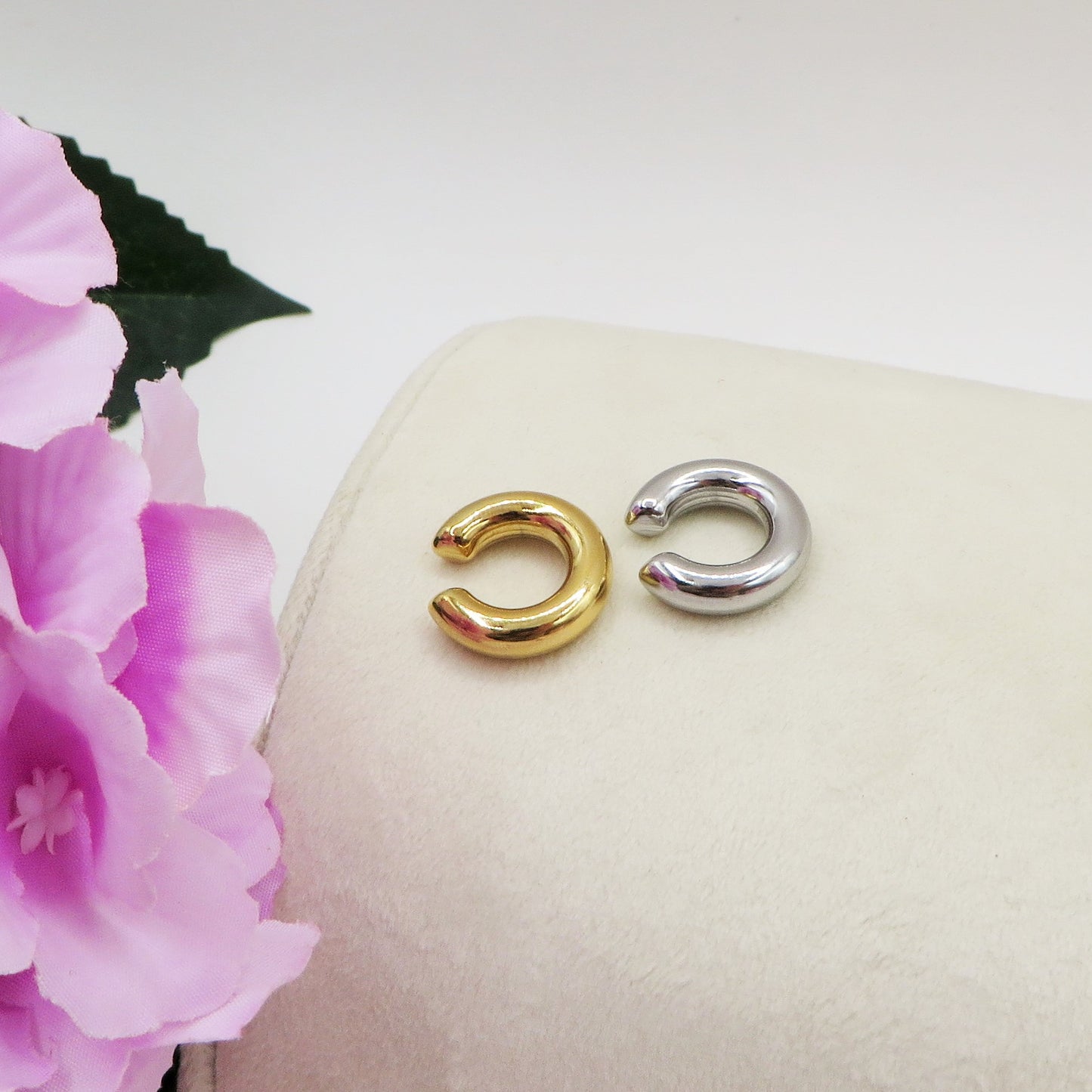 ASIA EARCUFF ~ ACCIAIO Inossidabile orecchino Senza buco