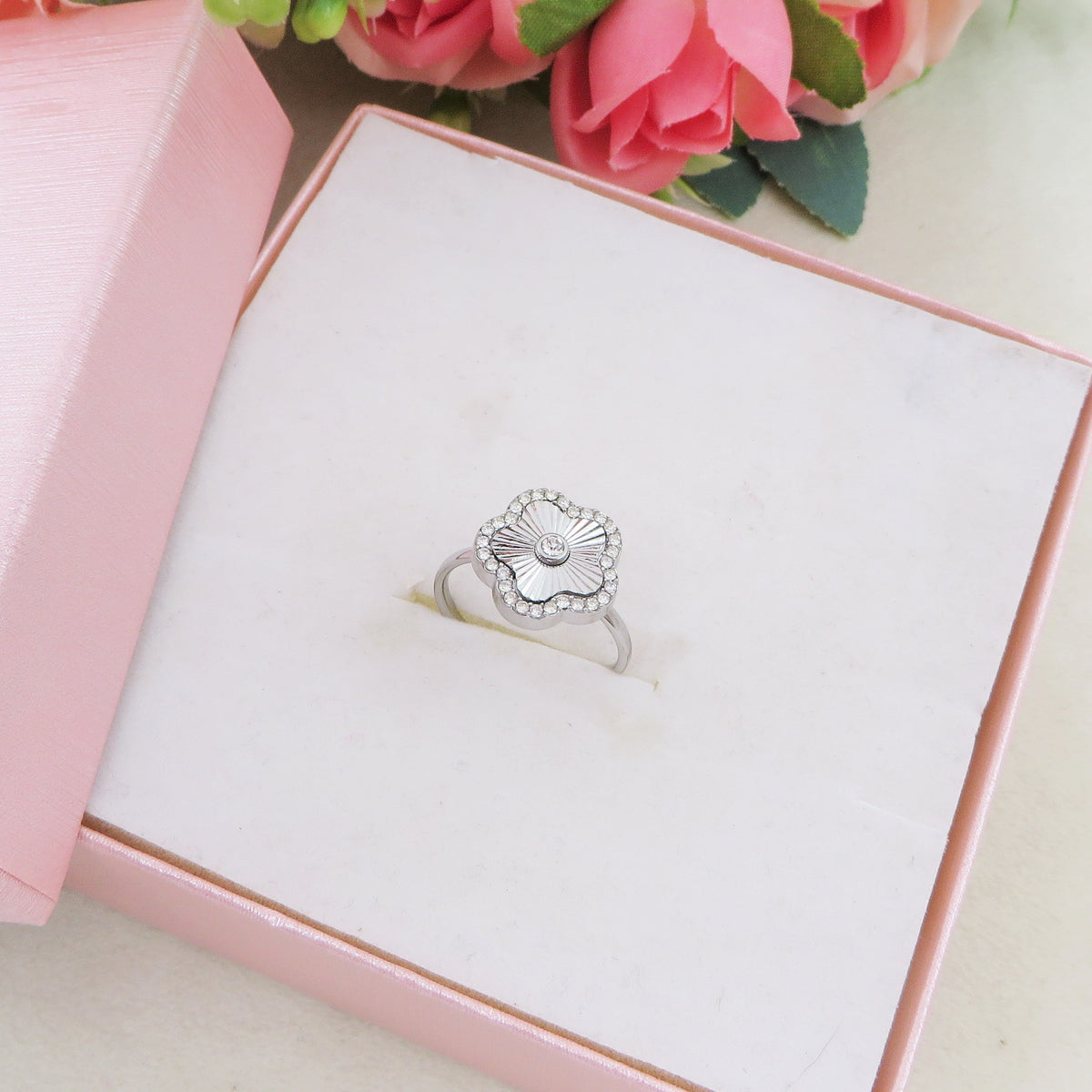 Faye ~𝑫𝒓𝒆𝒂𝒎𝒚 ring ~ Engraved Stainless Steel