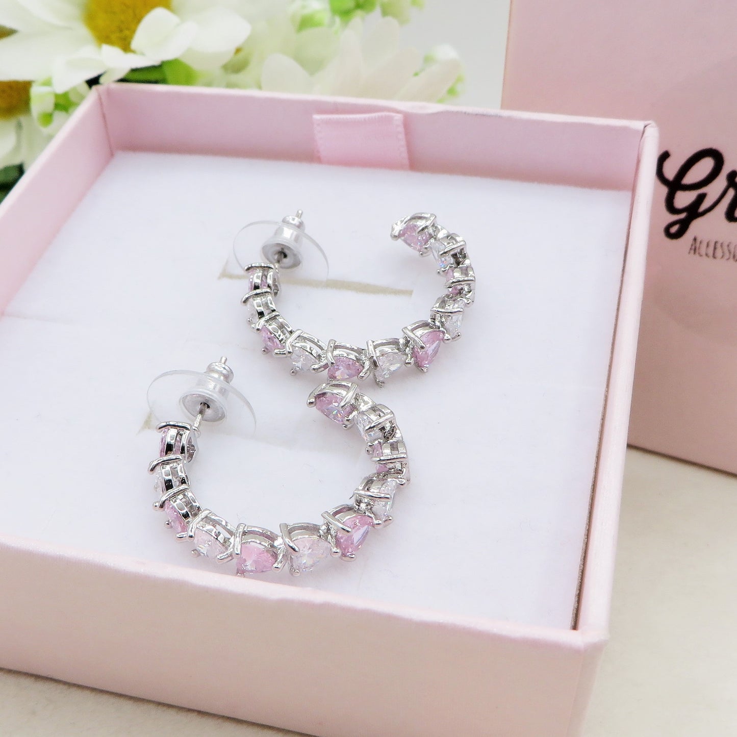 CHERIE - HOOPS 2.5 cm -orecchini a cerchio con zirconi a cuore