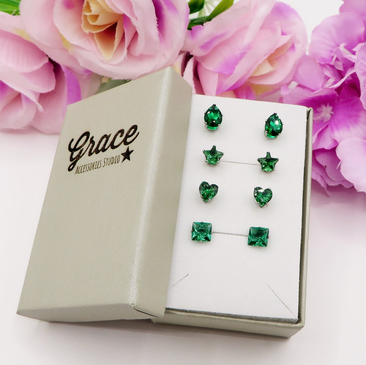 SET 4 PAIA PUNTI LUCE SHINE colours ~ 4 forme punti luce acciaio inossidabile ~ 8 PZ ~ 12 varianti colore ~ Orecchini a lobo con zirconi