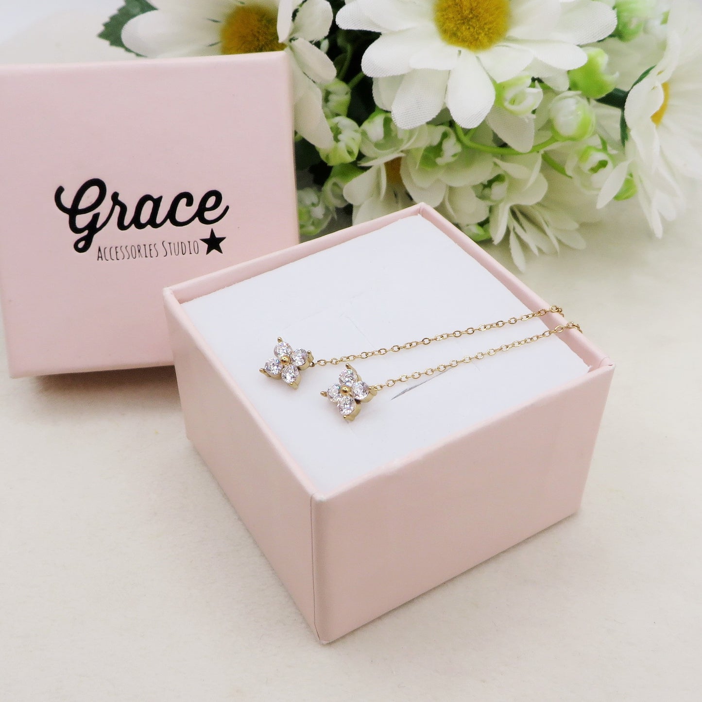 SPRING CLOVER quadrifoglio - ACCIAIO inossidabile ~ Paio Orecchini filo pendenti con cubic zirconia - saliscendi