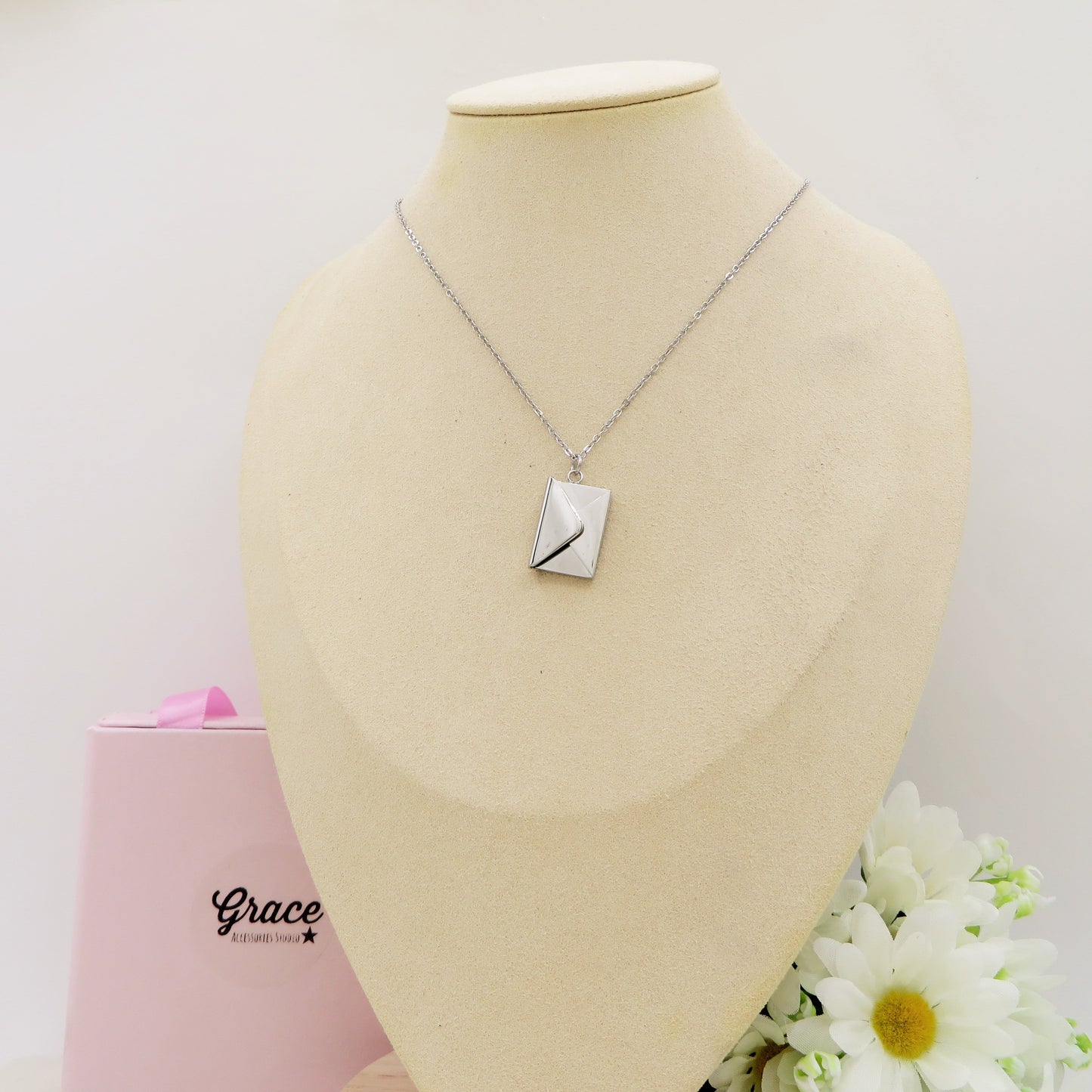 LOVE MAIL ~ ACCIAIO inossidabile - Collana ciondolo busta da lettere con incisione PERSONALIZZATA