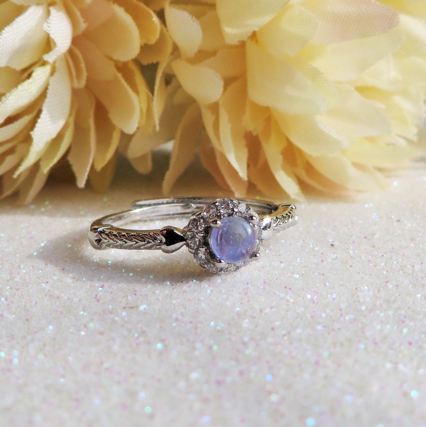 AMRITA ~ Anello regolabile in Tanzanite naturale