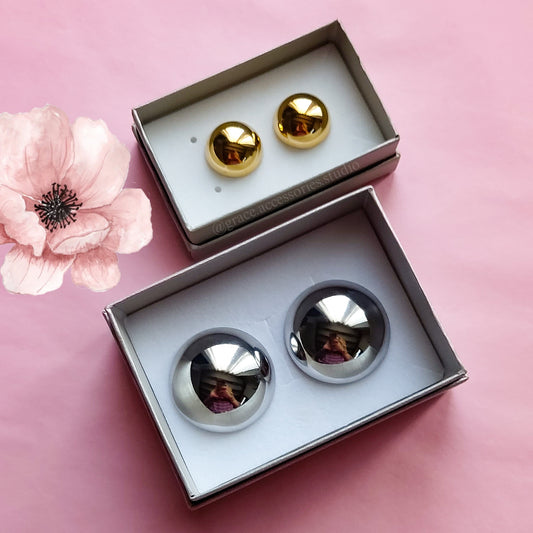 VIVIENNE 2 misure ~ Paio Orecchini bottone rotondi - ACCIAIO INOSSIDABILE