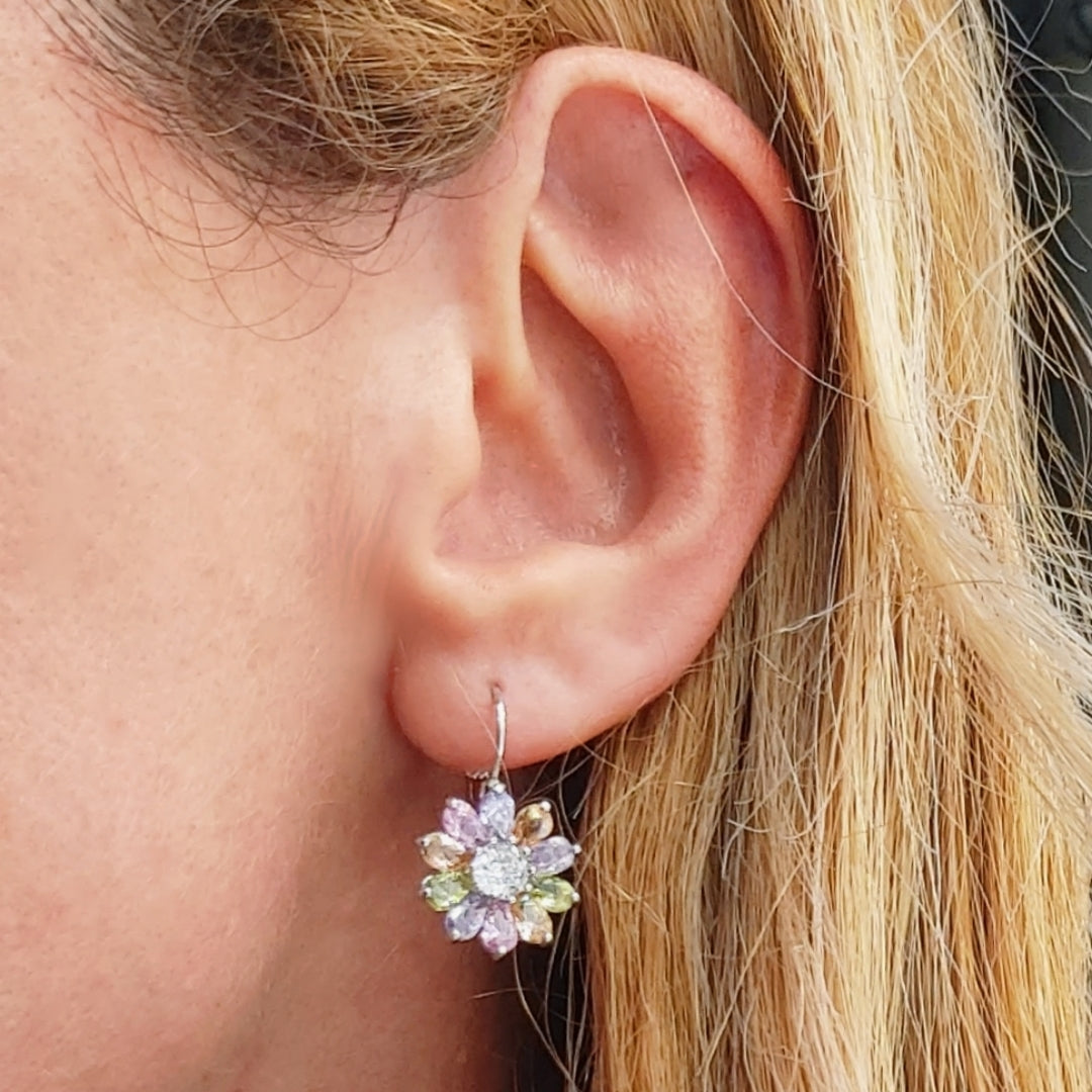 PEONY ~ Orecchini Monachella con cubic zirconia effetto flower