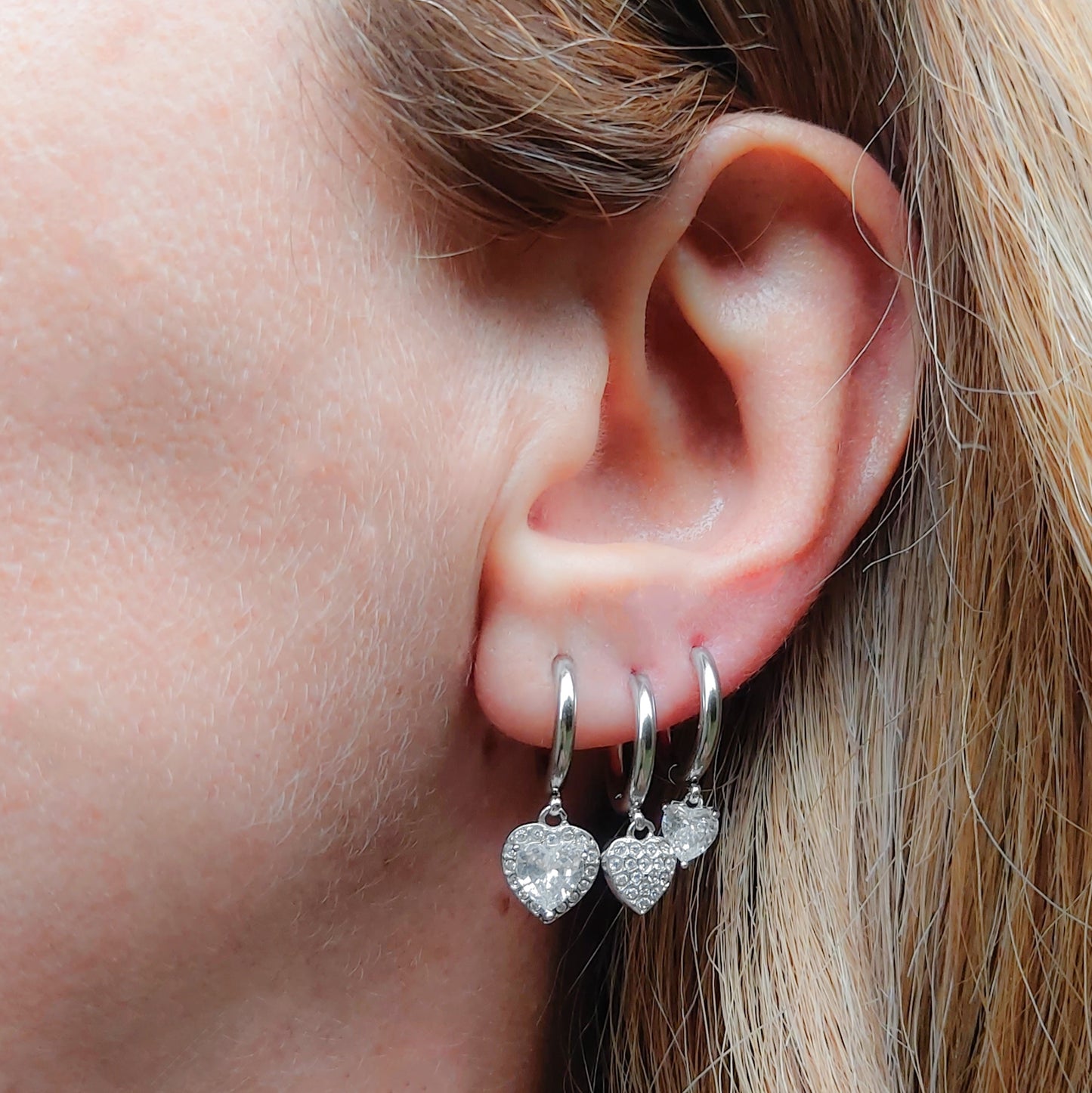 GEMMA Set 3 paia 6 orecchini - ACCIAIO INOSSIDABILE - 3 paia 6 Orecchini pendenti con cuori zirconati cubic zirconia