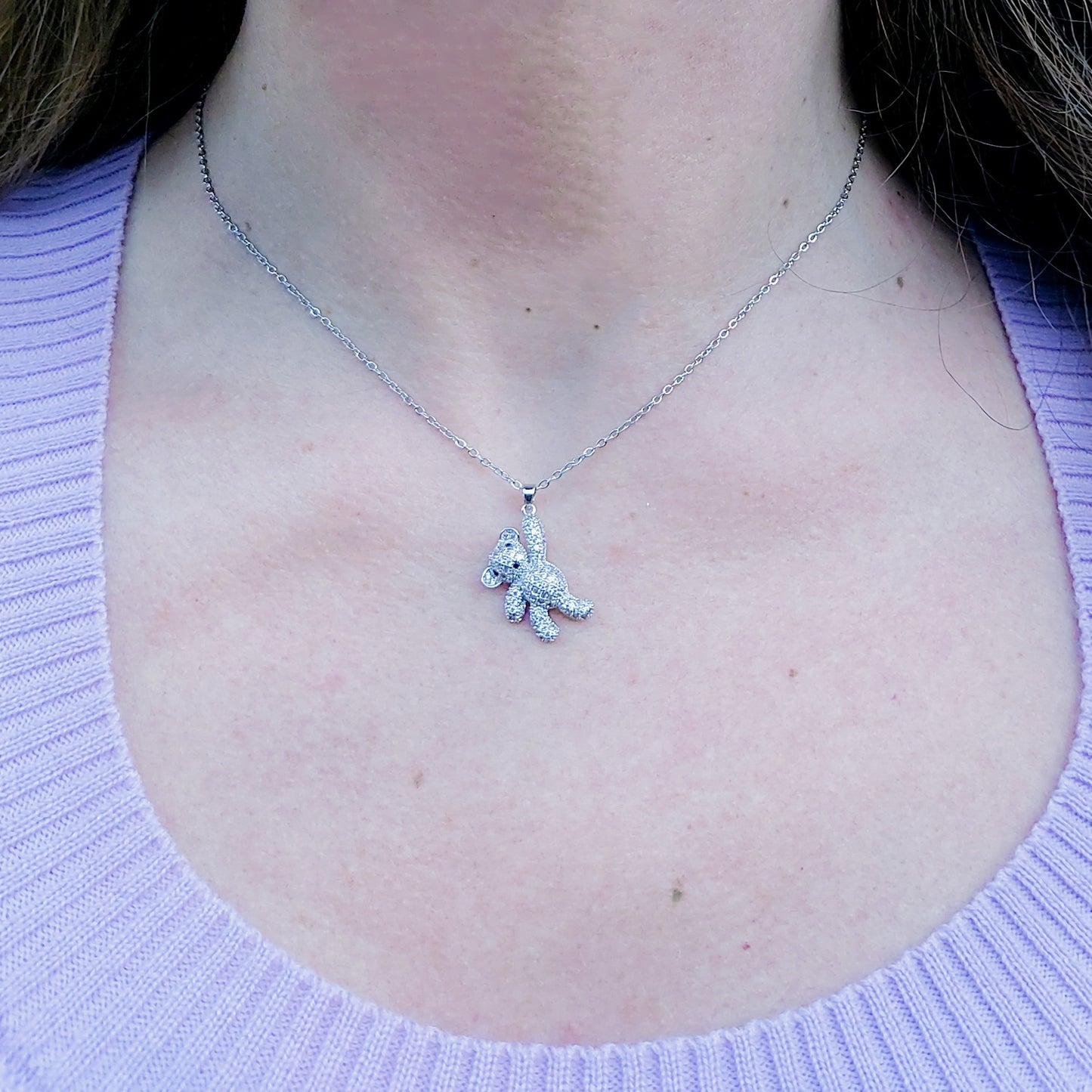 THEA CRYSTAL - ACCIAIO INOSSIDABILE- collana con pendente orsetto in cubic zirconia