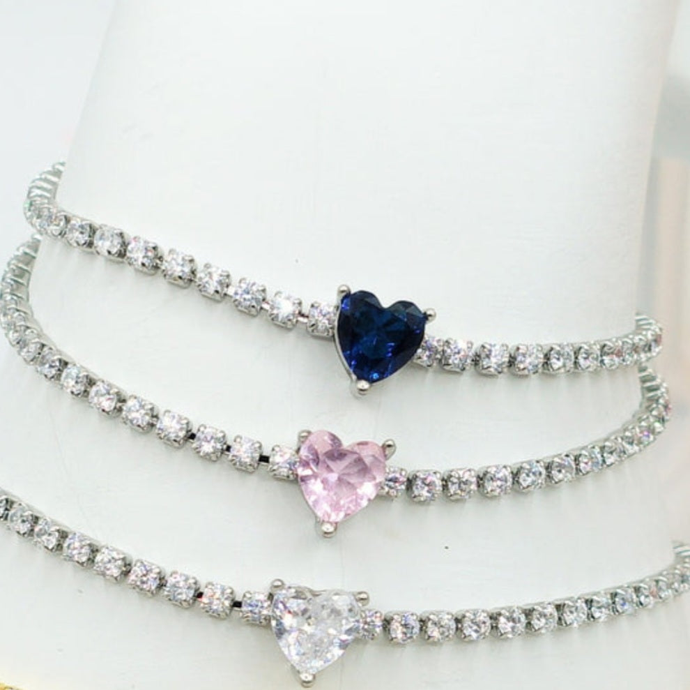 AURORA small ~ ACCIAIO INOSSIDABILE - Bracciale tennis in cubic zirconia con cuore centrale