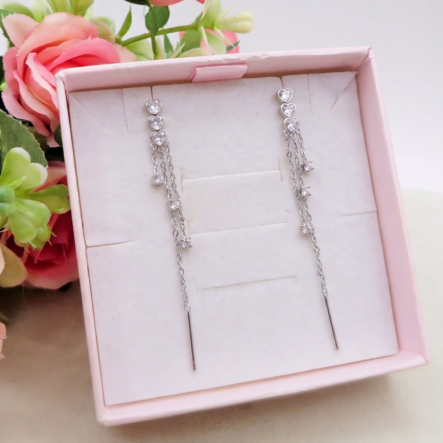 CELESTIAL ~ paio Orecchini ACCIAIO INOSSIDABILE pendenti zirconati stile saliscendi con cuoricini