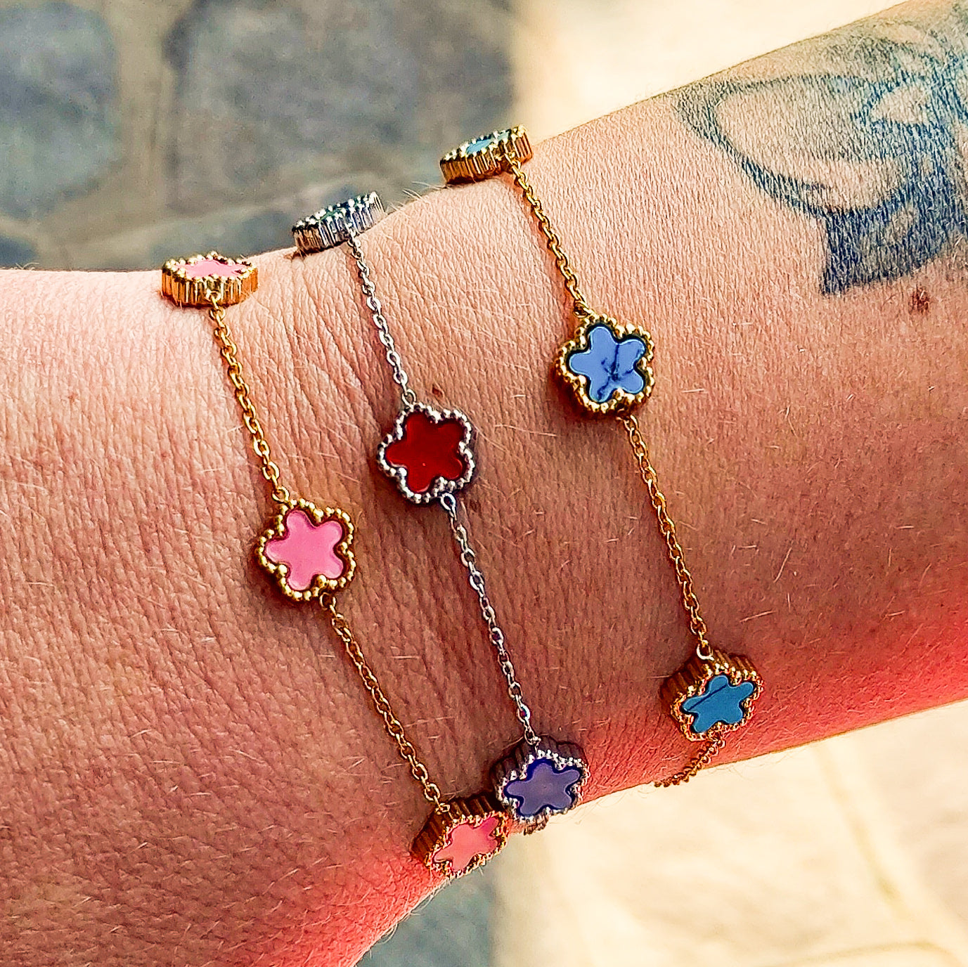 LILY ~ Bracciale flowers in pietra dura e ACCIAIO inossidabile